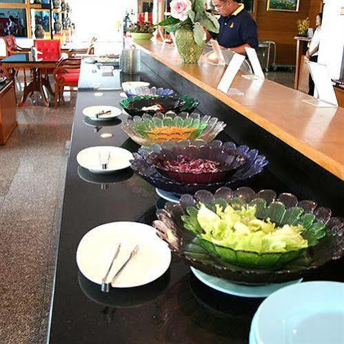 Chateau Chiangmai Hotel Chiang Mai Ngoại thất bức ảnh